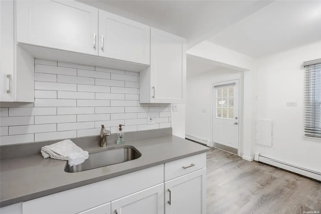8 Laurel Road Rocky Point NY 11778