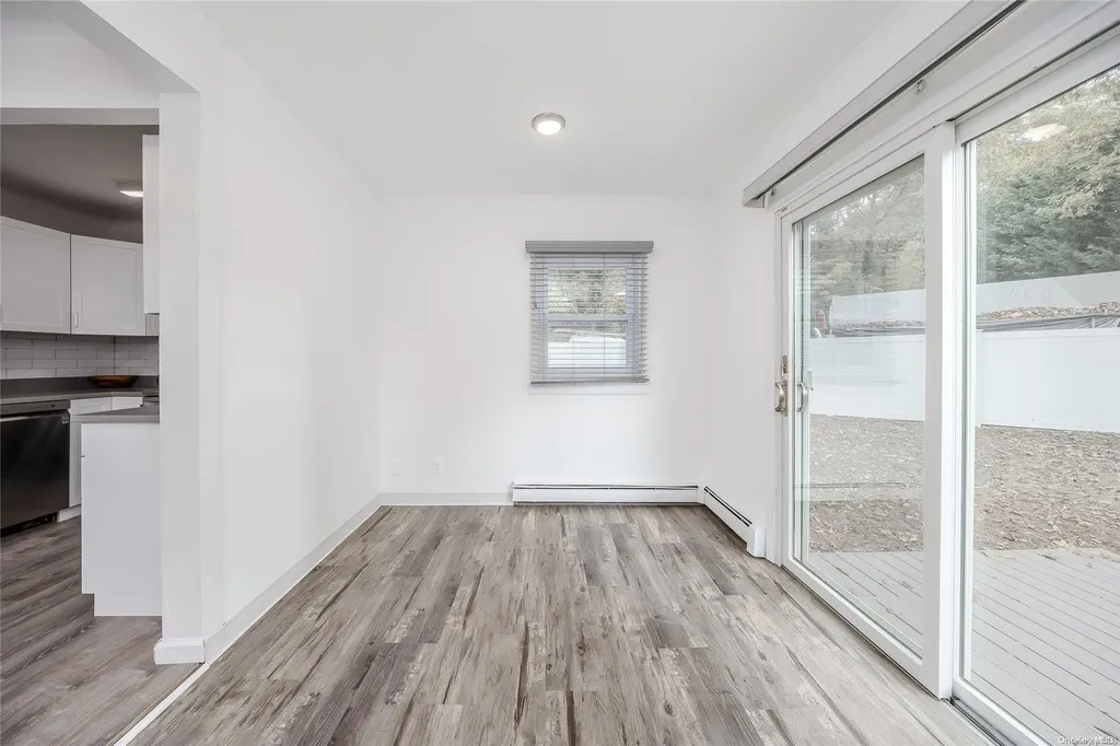 8 Laurel Road Rocky Point NY 11778