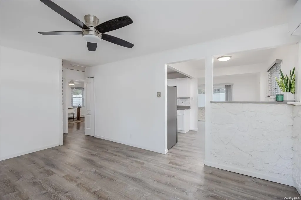 8 Laurel Road Rocky Point NY 11778