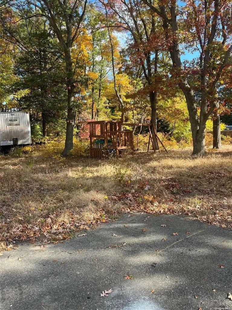 279 Calebs Path Hauppauge NY 11788
