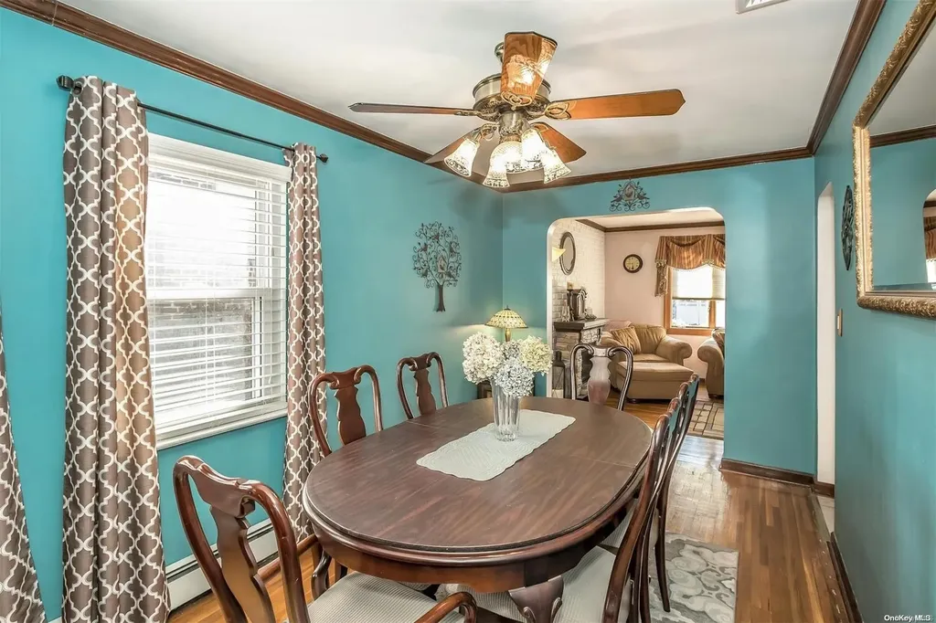 19 White Street Valley Stream NY 11580