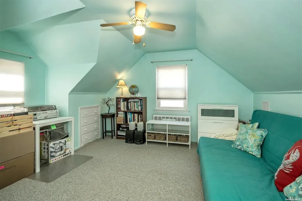 19 White Street Valley Stream NY 11580