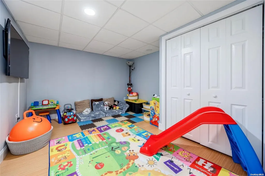 17 Sims Street Patchogue NY 11772