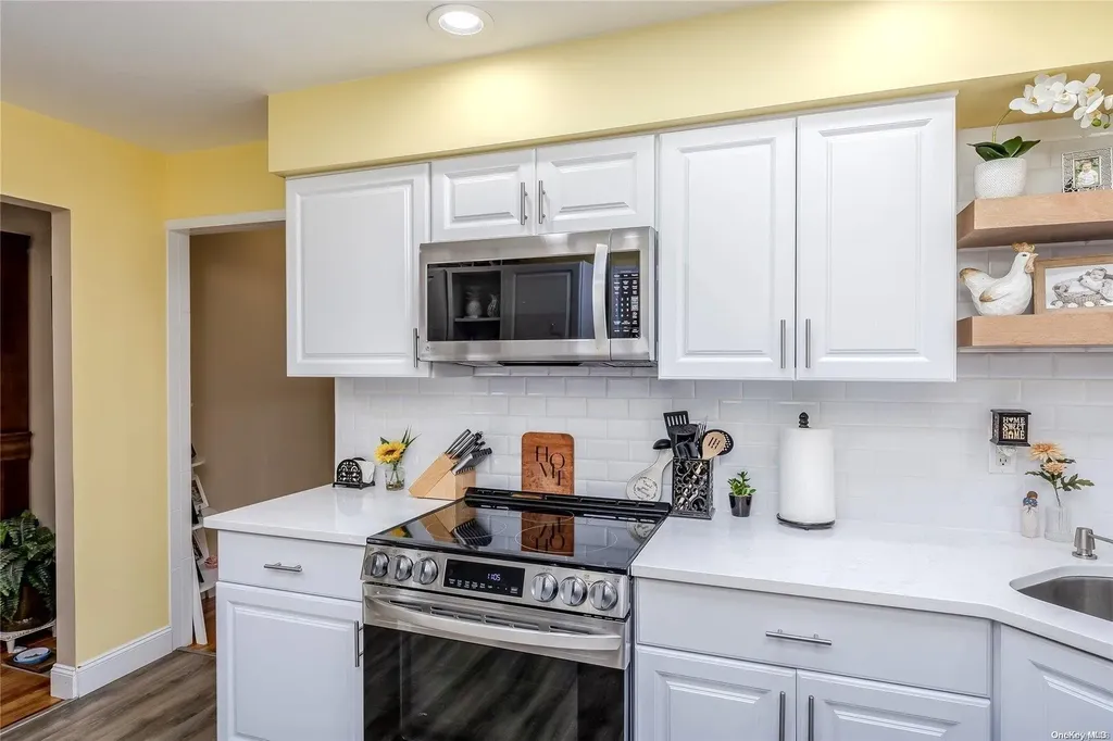 17 Sims Street Patchogue NY 11772