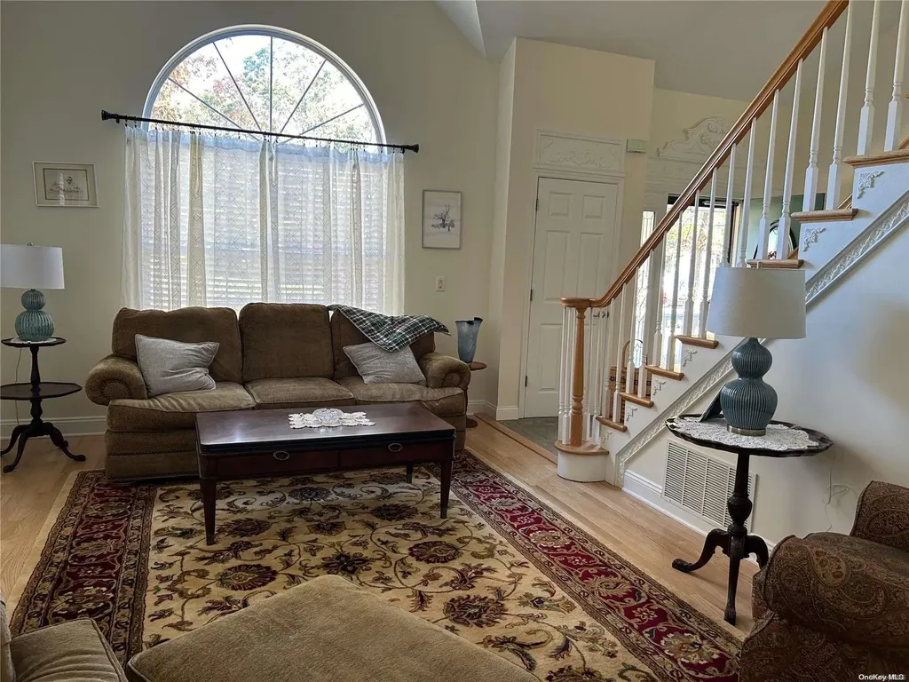 74 Gerard Road Yaphank NY 11980