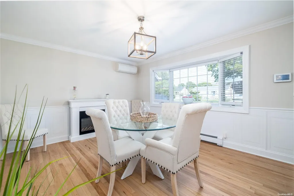 645 Hawkins Boulevard Copiague NY 11726