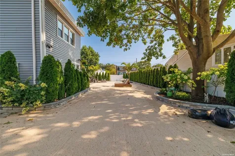 645 Hawkins Boulevard Copiague NY 11726