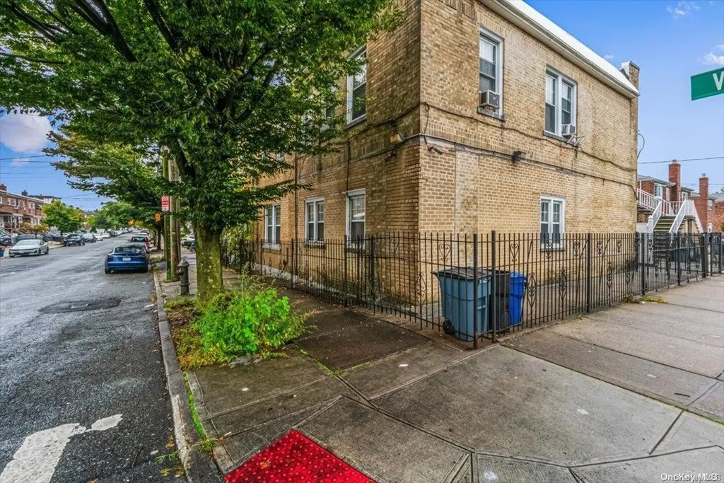 1059 Vincent Avenue Bronx NY 10465