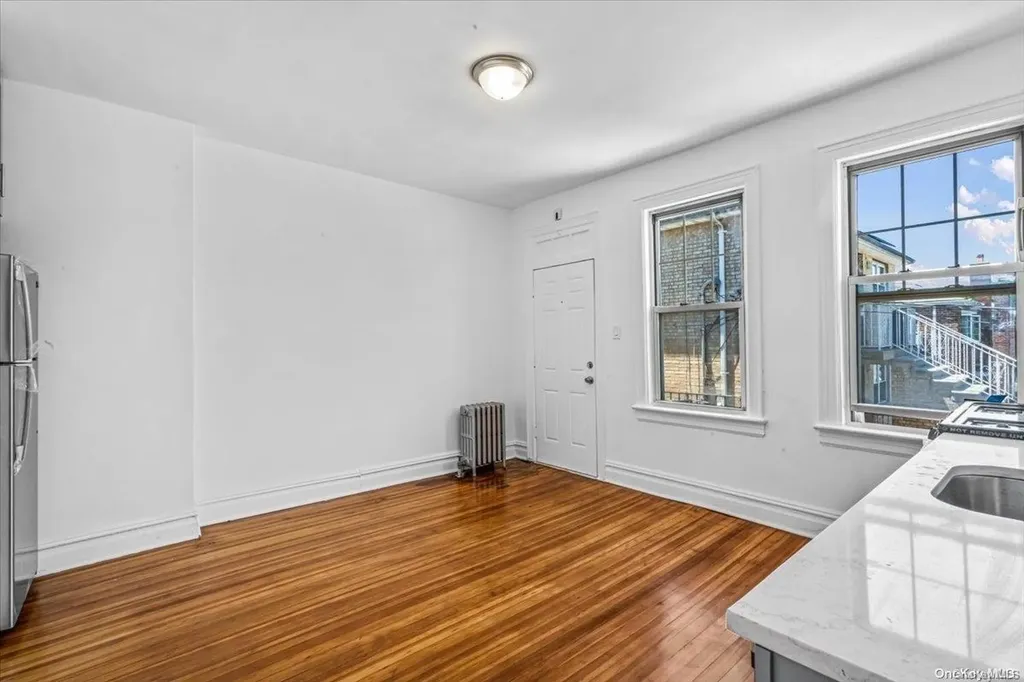 1059 Vincent Avenue Bronx NY 10465