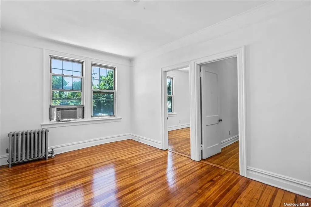 1059 Vincent Avenue Bronx NY 10465