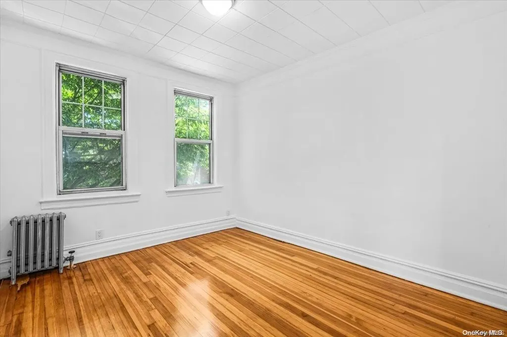 1059 Vincent Avenue Bronx NY 10465
