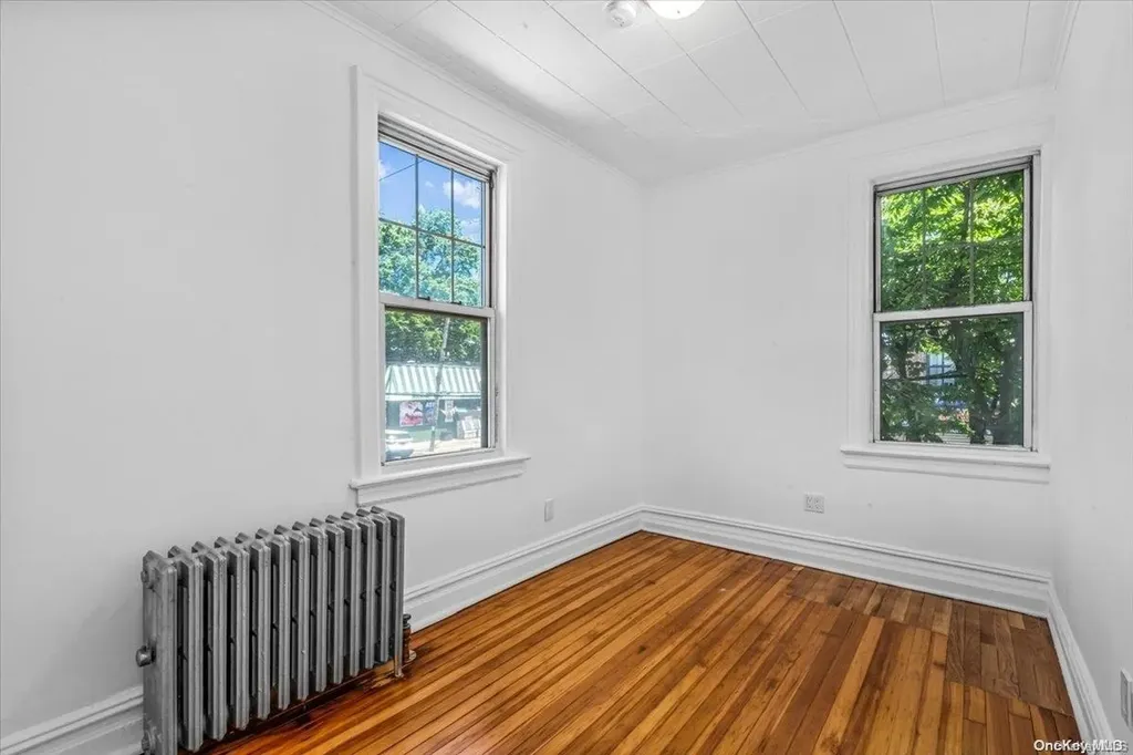 1059 Vincent Avenue Bronx NY 10465
