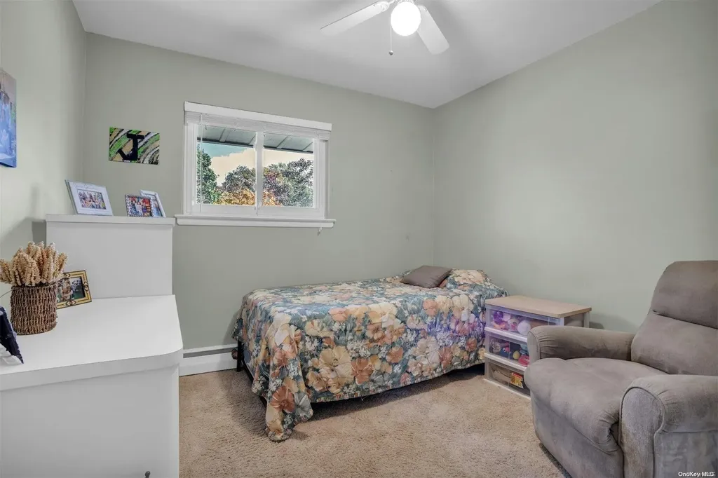 24 W Lane Drive Plainview NY 11803