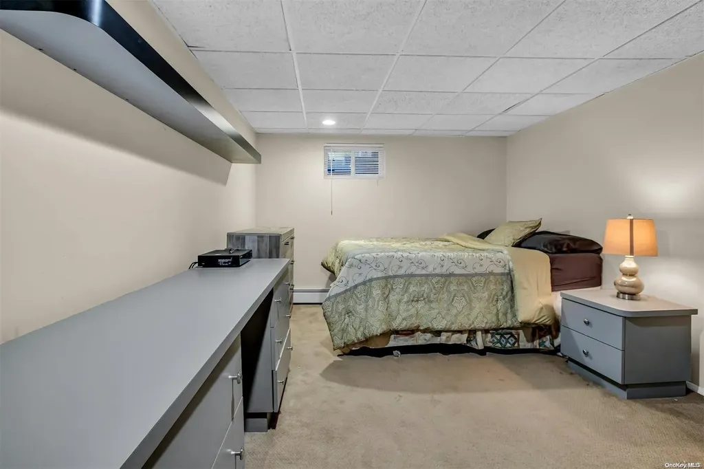 24 W Lane Drive Plainview NY 11803