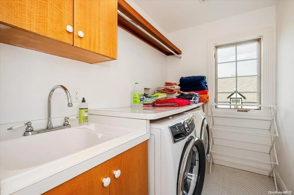51 Kings Avenue Atlantic Beach NY 11509