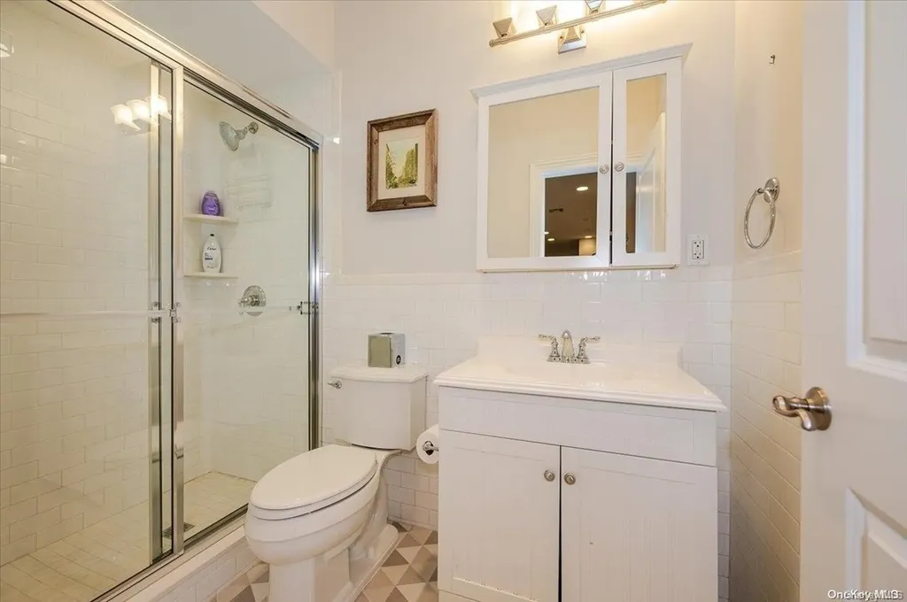 51 Kings Avenue Atlantic Beach NY 11509