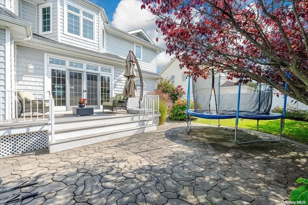 51 Kings Avenue Atlantic Beach NY 11509