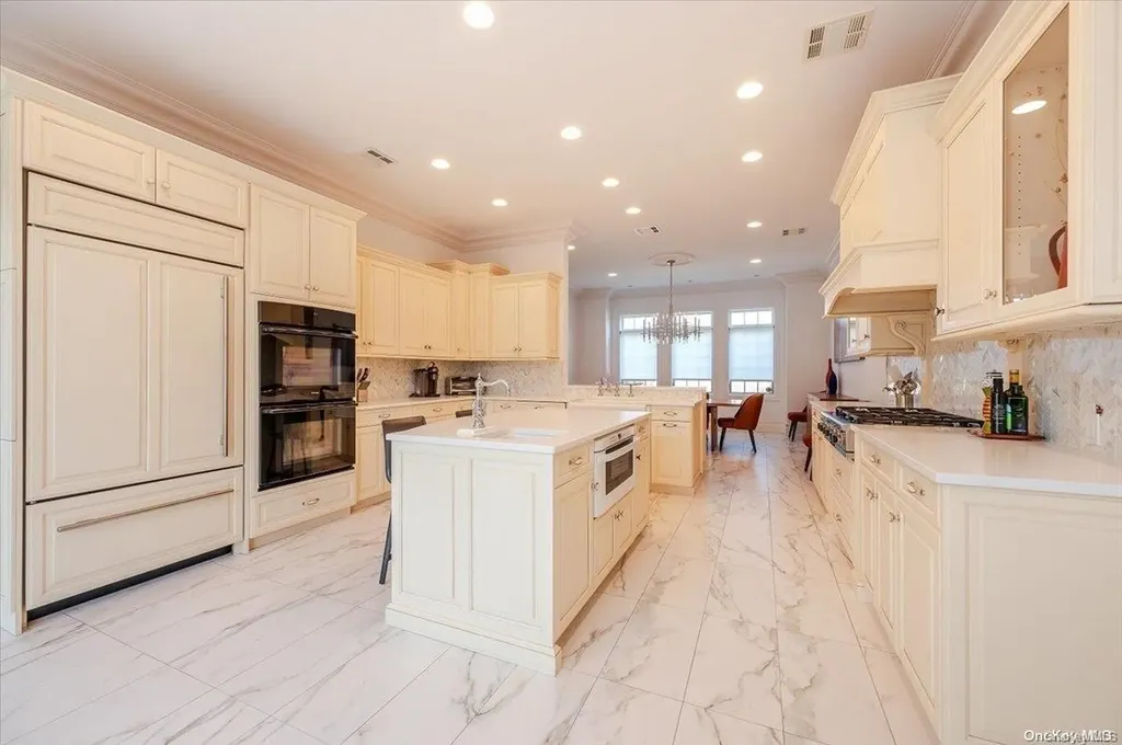 51 Kings Avenue Atlantic Beach NY 11509