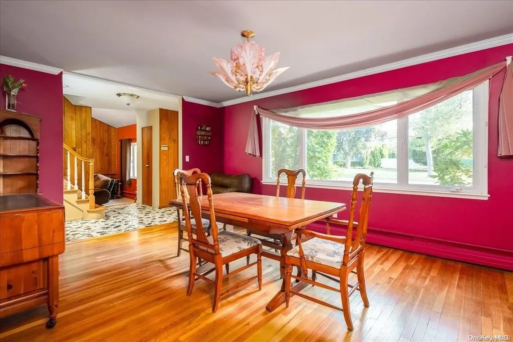 35 Sarina Drive Commack NY 11725