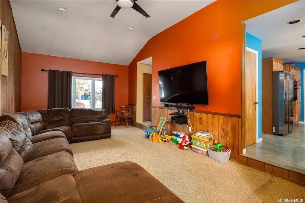 35 Sarina Drive Commack NY 11725