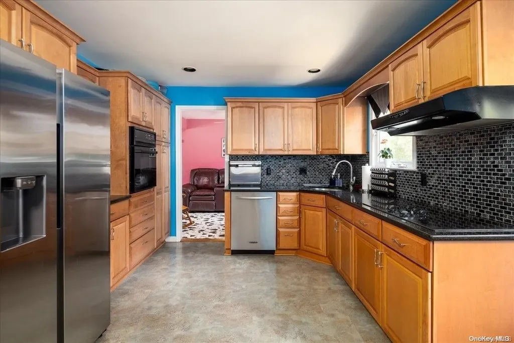 35 Sarina Drive Commack NY 11725