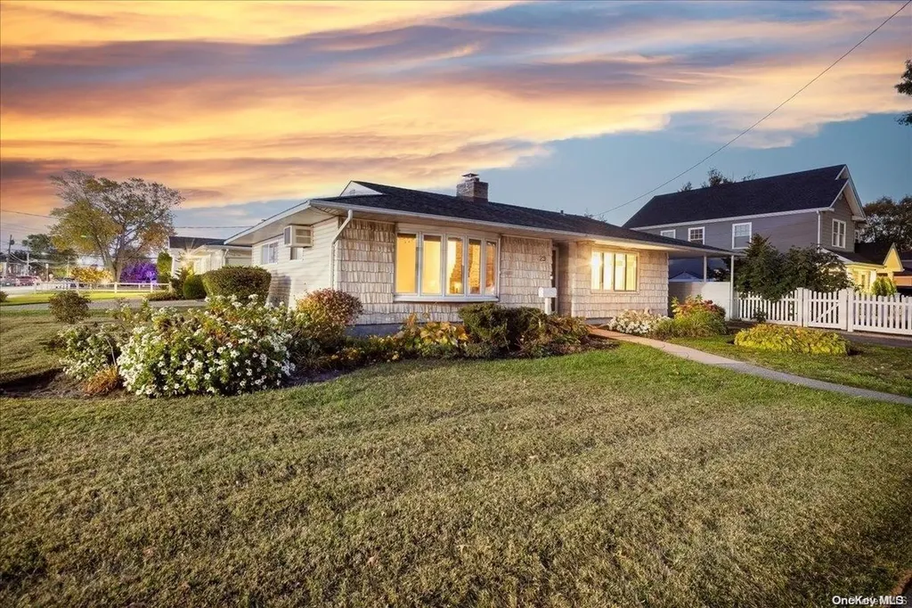 29 Weidner Avenue Oceanside NY 11572