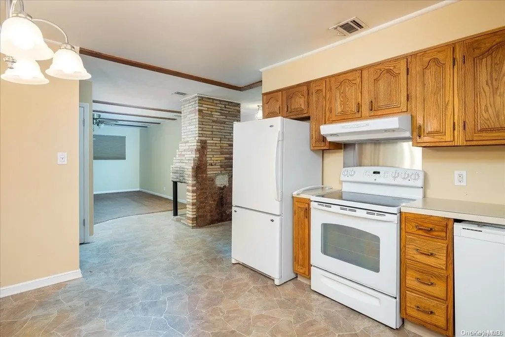 29 Weidner Avenue Oceanside NY 11572