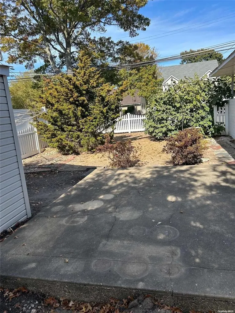 29 Weidner Avenue Oceanside NY 11572