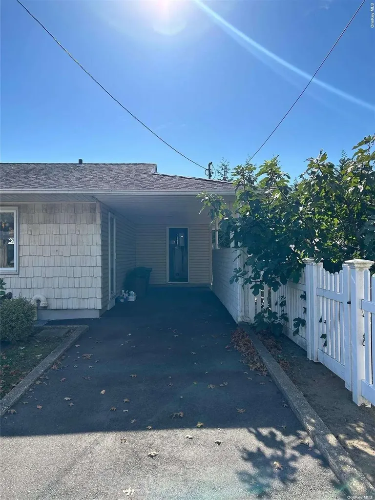 29 Weidner Avenue Oceanside NY 11572
