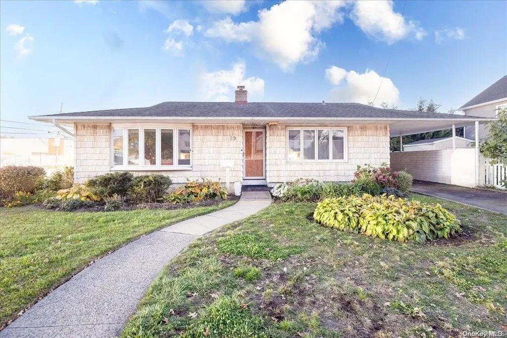 29 Weidner Avenue Oceanside NY 11572