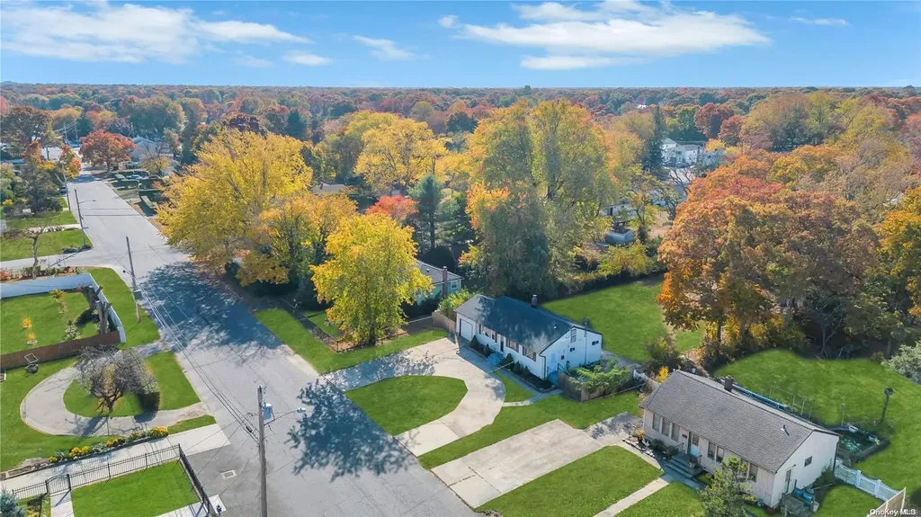 1070 Ocean Avenue Bay Shore NY 11706
