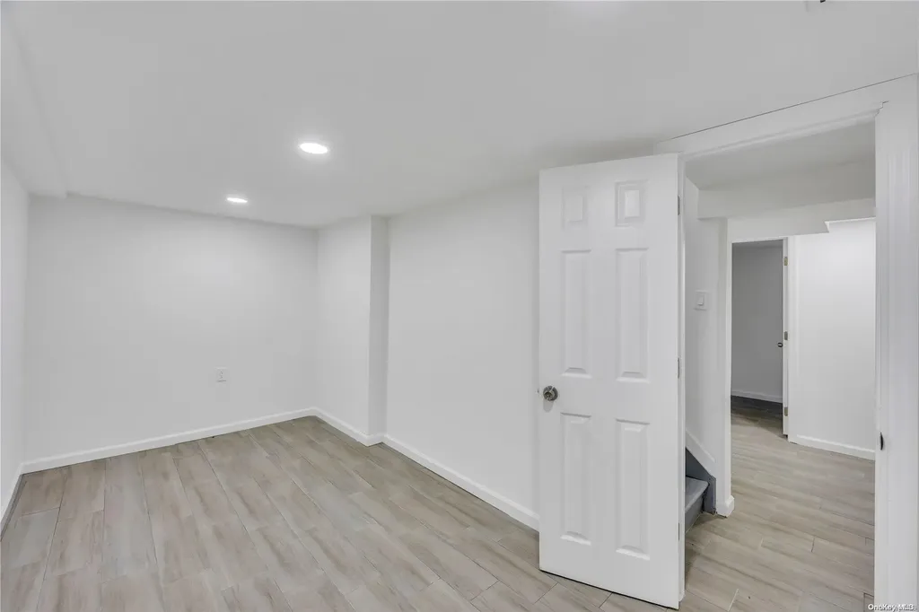 1070 Ocean Avenue Bay Shore NY 11706