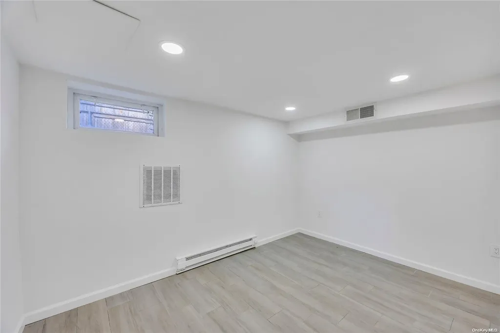 1070 Ocean Avenue Bay Shore NY 11706