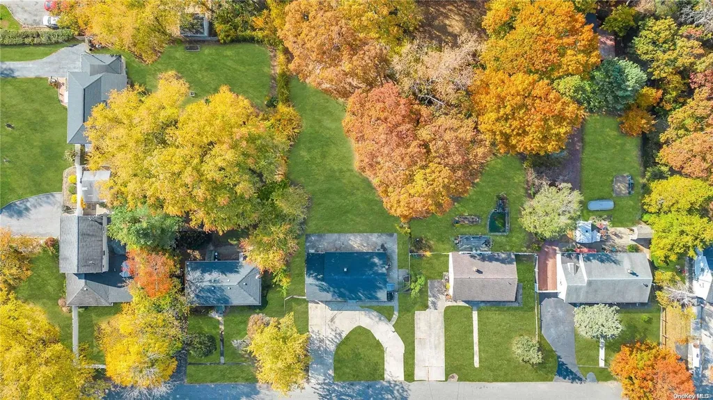 1070 Ocean Avenue Bay Shore NY 11706