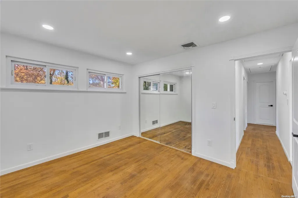 1070 Ocean Avenue Bay Shore NY 11706