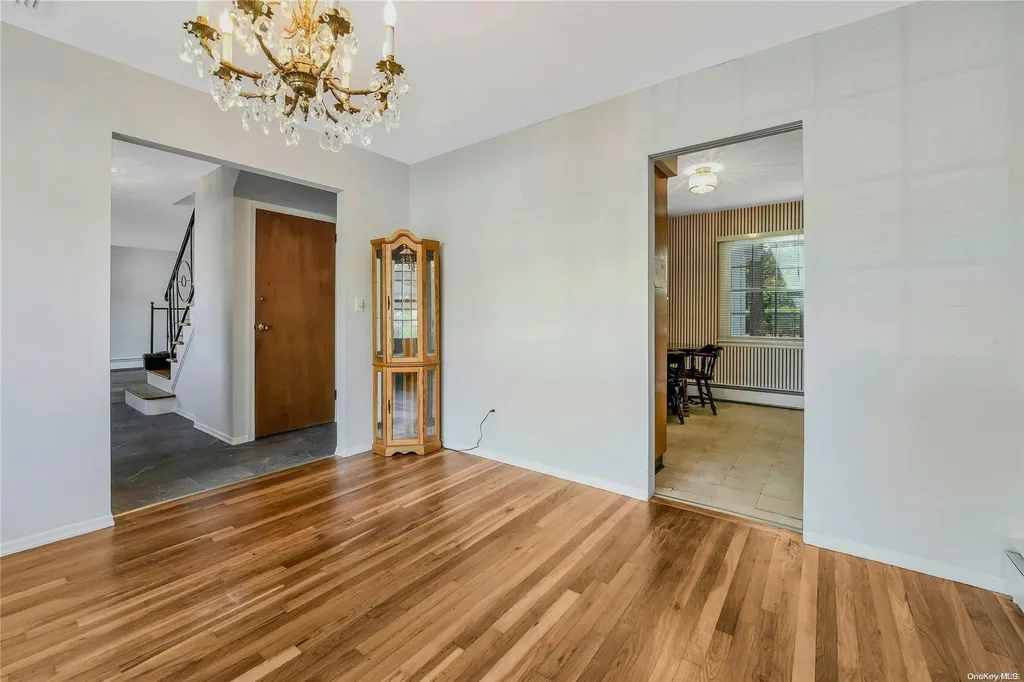18 Kingfisher Drive Smithtown NY 11787