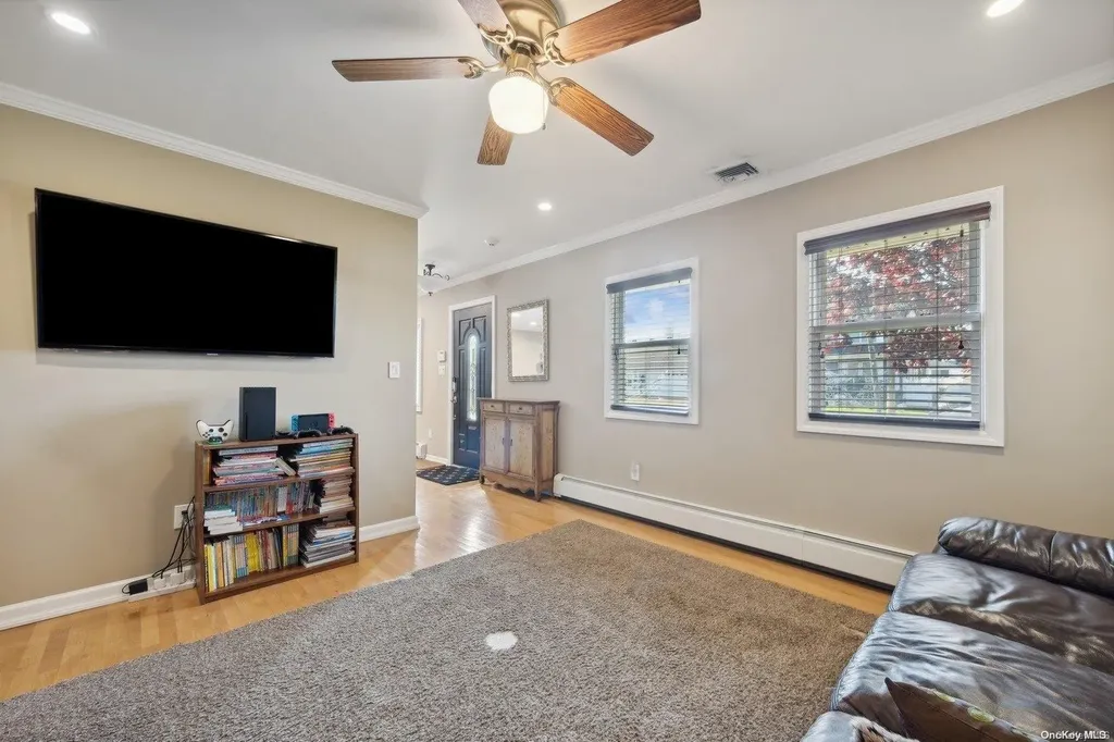 2759 Beach Drive Merrick NY 11566