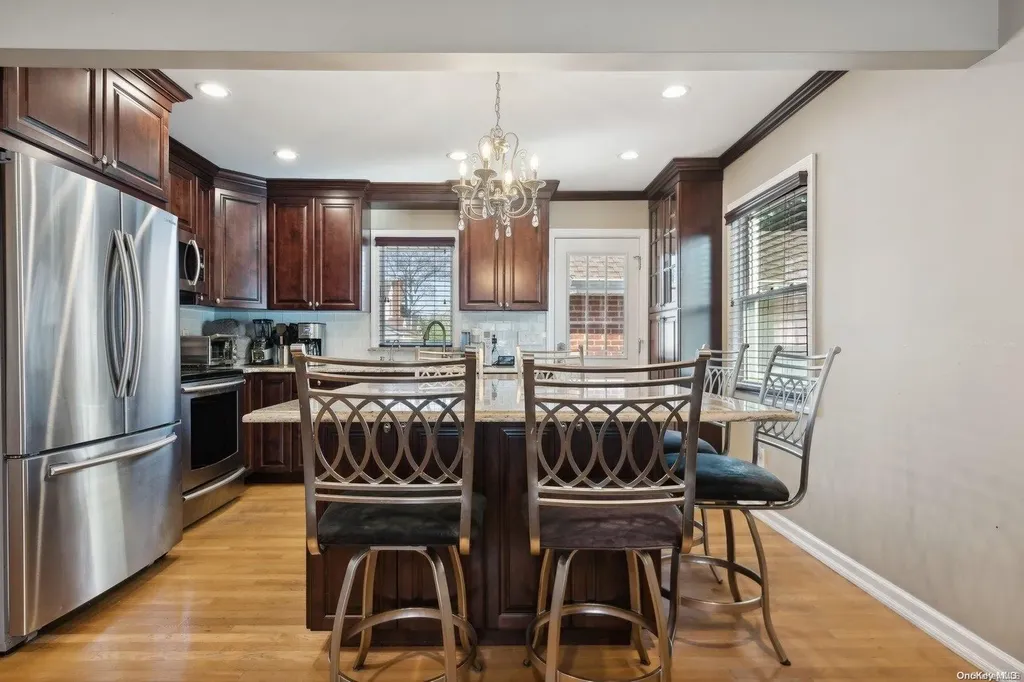 2759 Beach Drive Merrick NY 11566