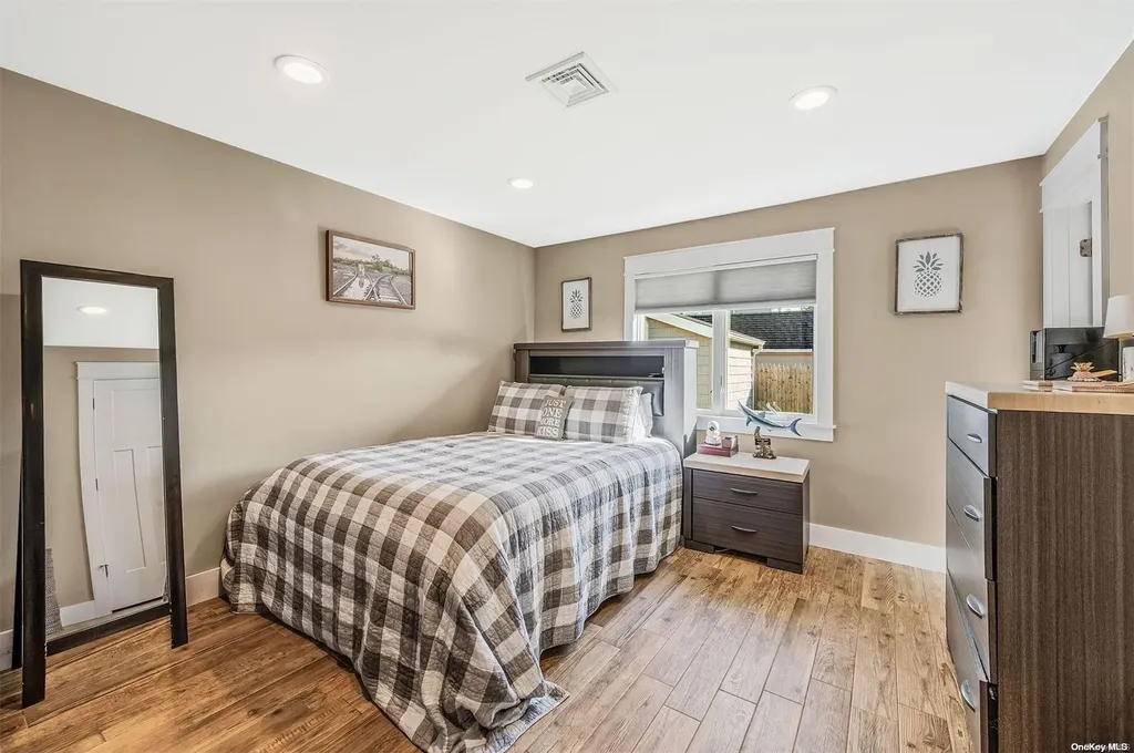 122 Prospect Street Babylon NY 11702