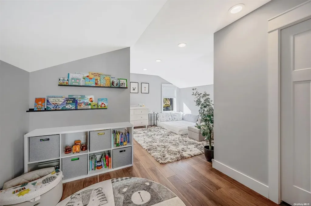 122 Prospect Street Babylon NY 11702