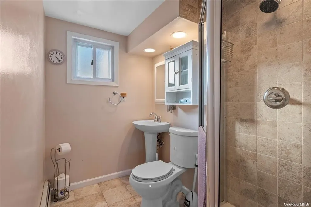 1 Meade Court Bethpage NY 11714