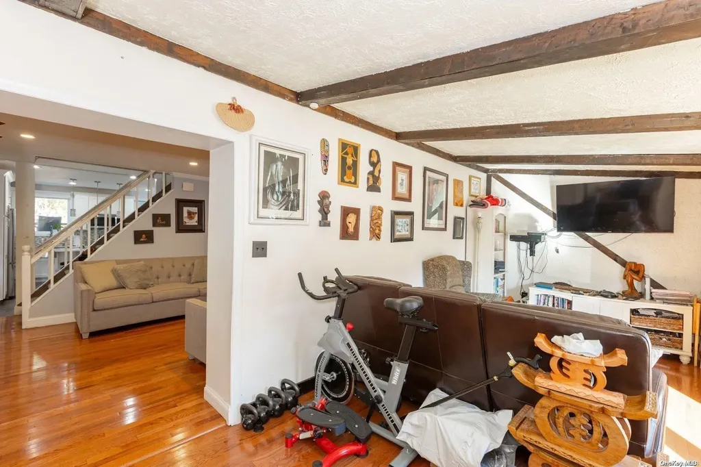 1140 Bay Shore Avenue Bay Shore NY 11706