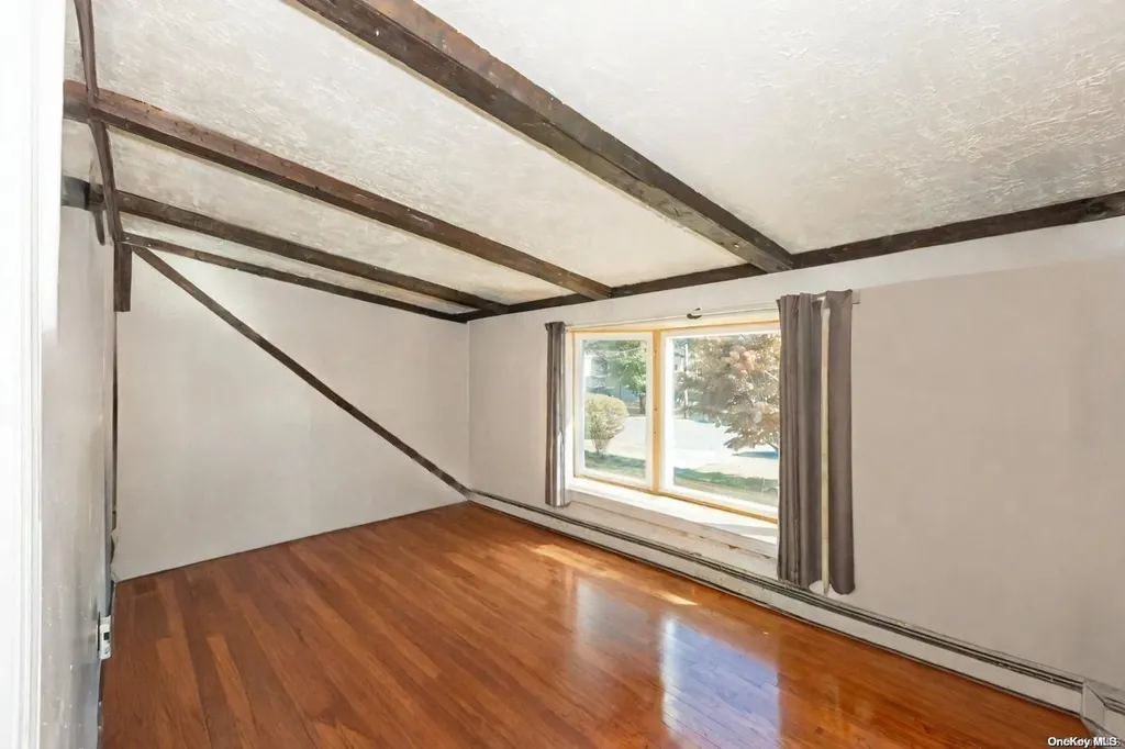 1140 Bay Shore Avenue Bay Shore NY 11706