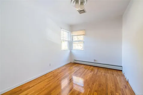 222-60 Birmington Parkway Oakland Gardens NY 11364