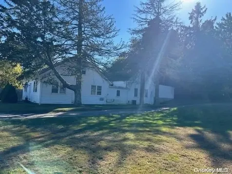 372 Lumber Lane Bridgehampton NY 11932