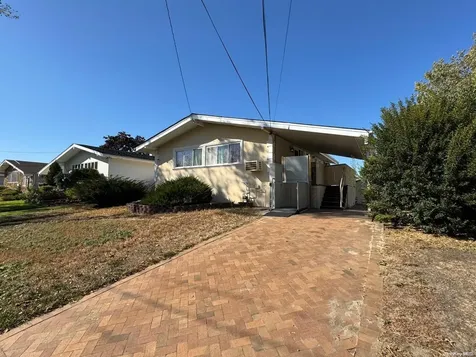 1061 Northern Boulevard Baldwin NY 11510