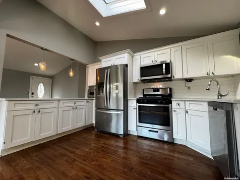 1061 Northern Boulevard Baldwin NY 11510