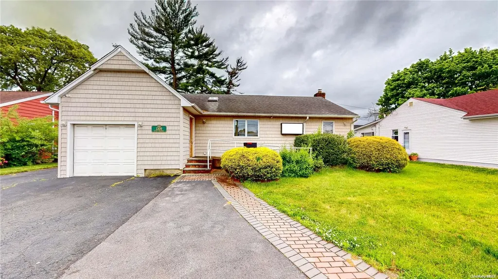 1309 Dutch Broadway Valley Stream NY 11580