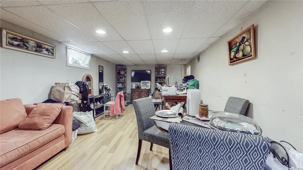 1309 Dutch Broadway Valley Stream NY 11580