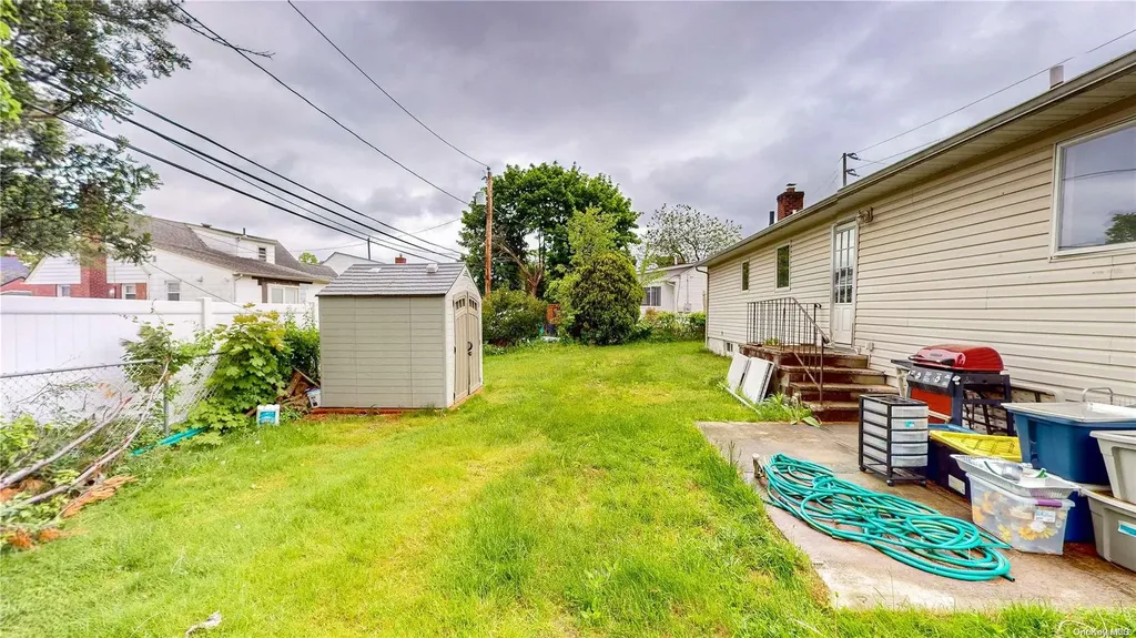 1309 Dutch Broadway Valley Stream NY 11580